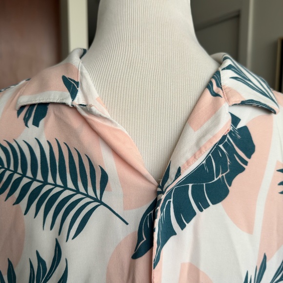 Express Hawaiian Shirt | Pink, White, Green Palm Leaves | Medium - Picture 2 of 4